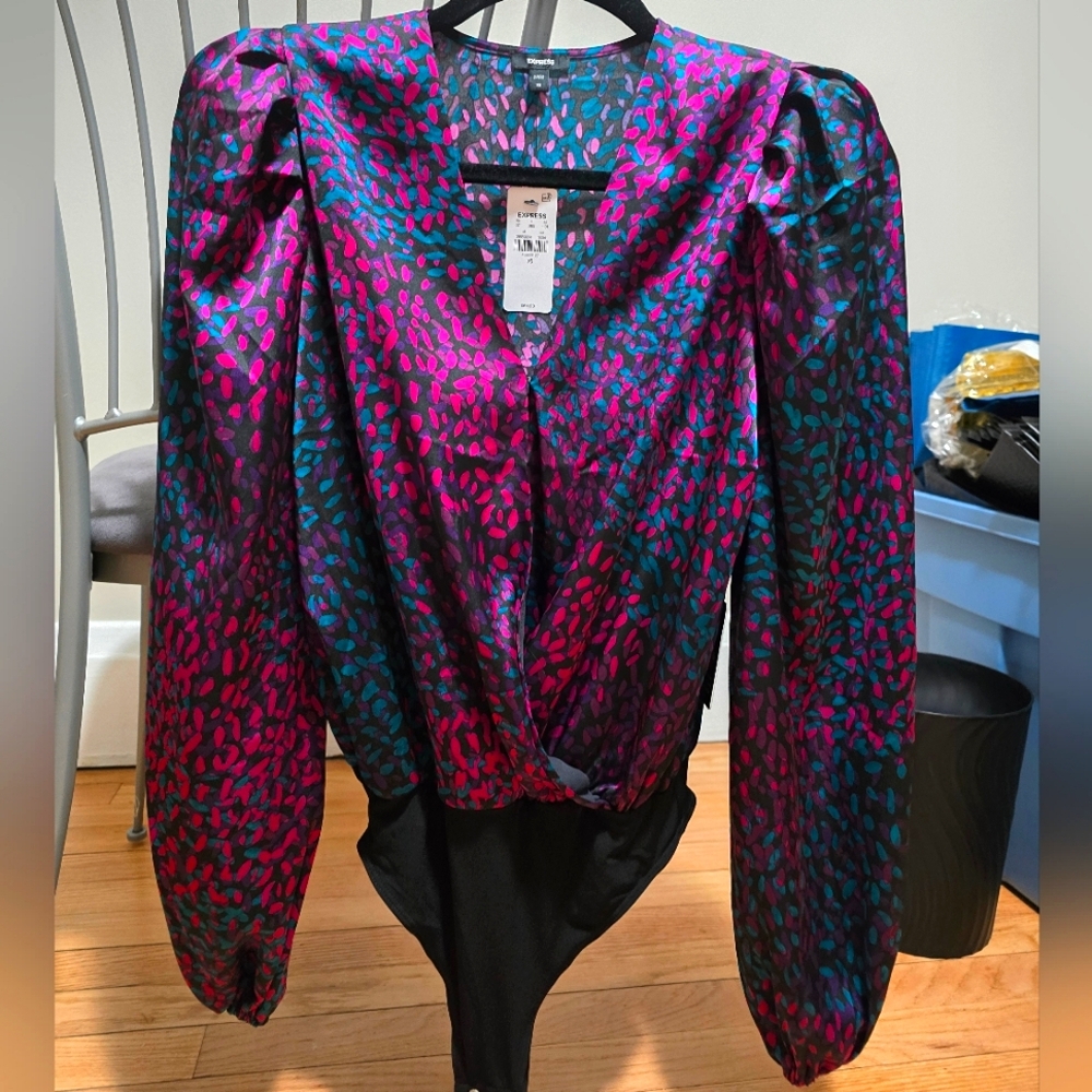 Express Satin Printed Balloon Sleeve Faux Wrap Front Bodysuit - New with tags
